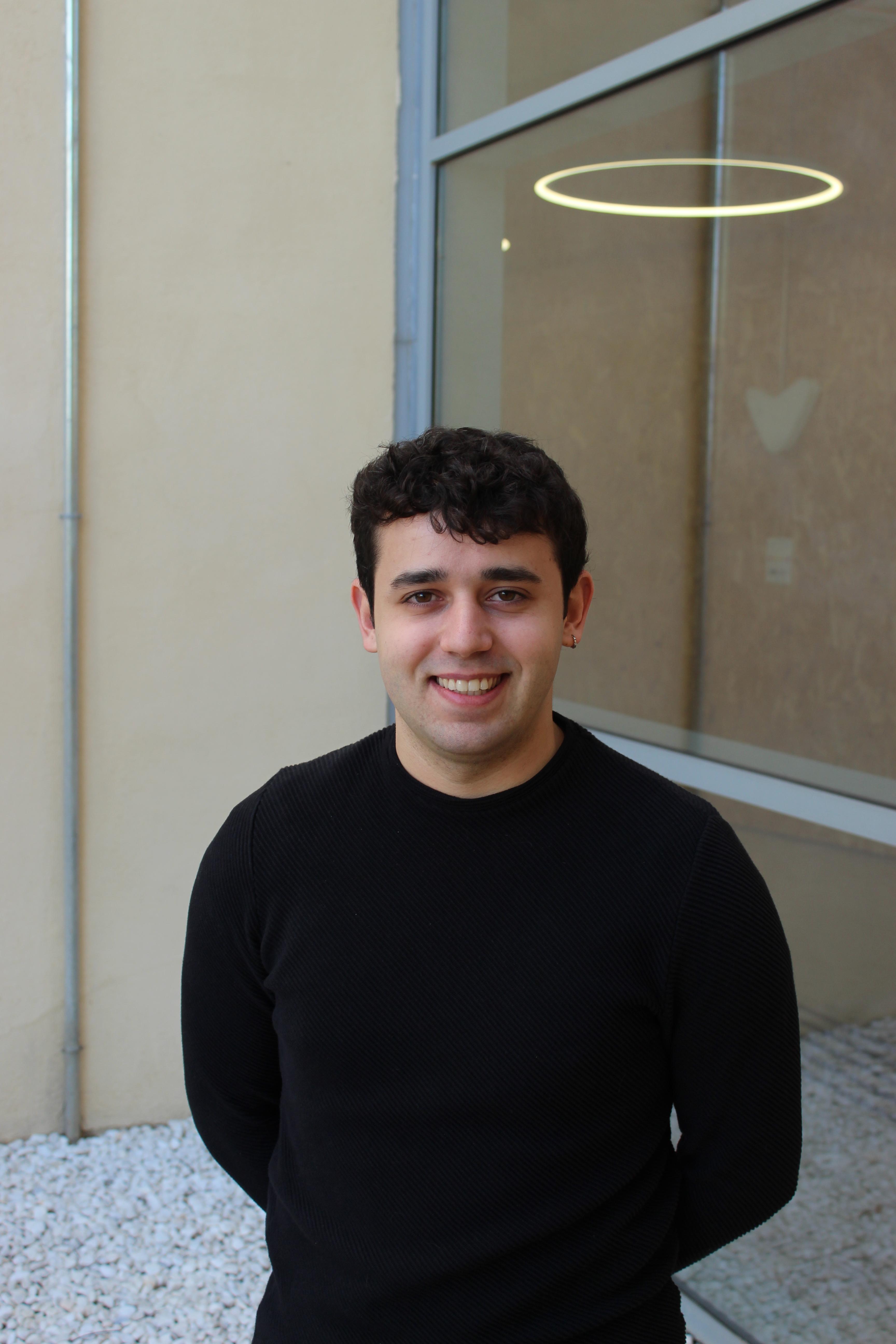 Class image of Saul Escrihuela