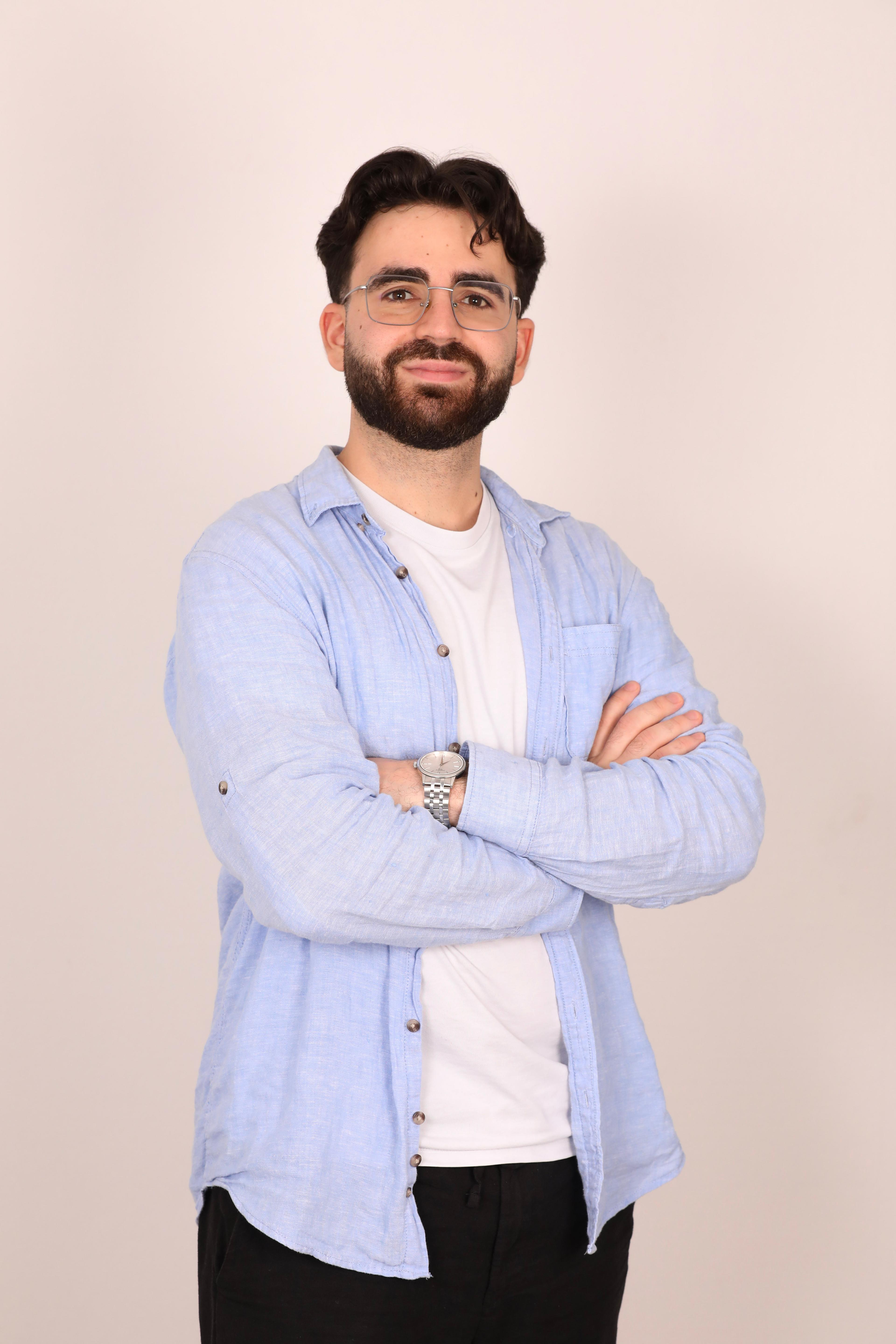 Class image of Adil Köken