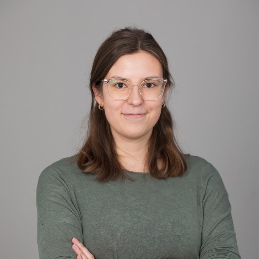 Class image of Elena Herzog