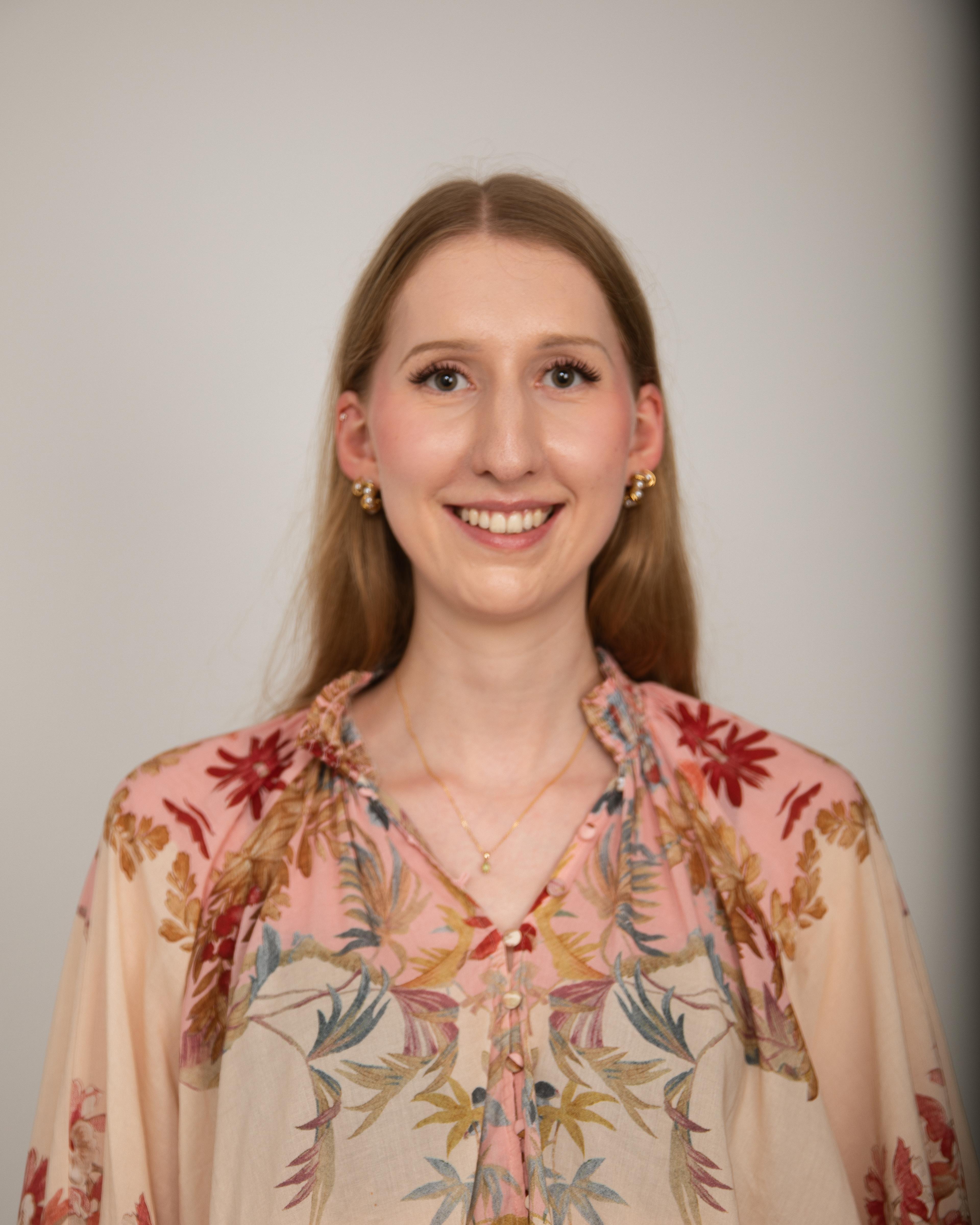 Class image of Annika Schienbein