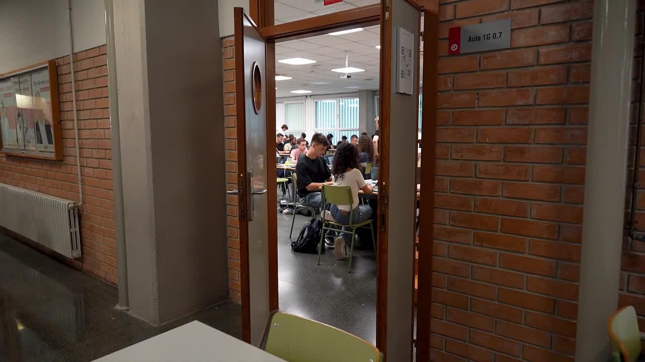 What an incredible day at VLC Hacks 2025!